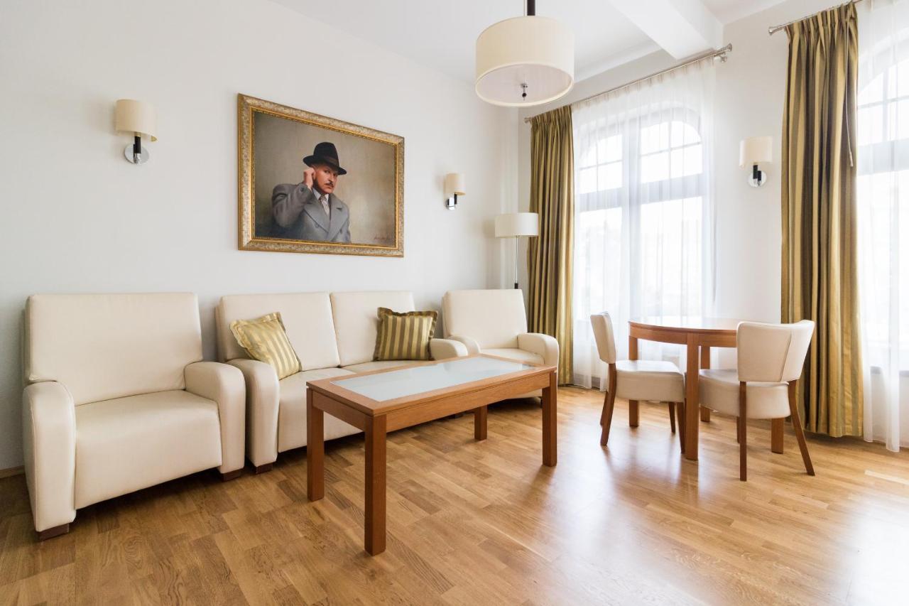 Hotel Vabank Golub-Dobrzyń Exteriér fotografie
