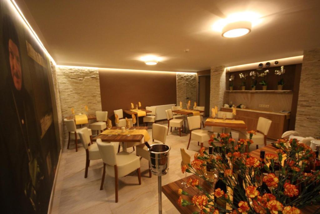 Hotel Vabank Golub-Dobrzyń Exteriér fotografie